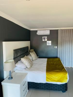 1 Oak Lodge - 265059