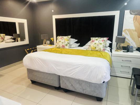 1 Oak Lodge - 265063