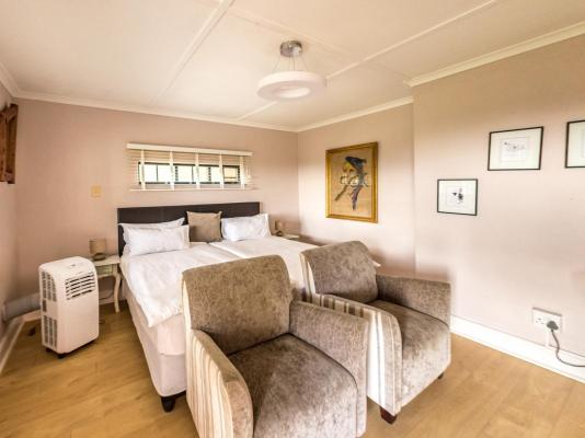 Winelands Villa Guesthouse and Cottages - 265083