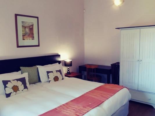 Room image 4