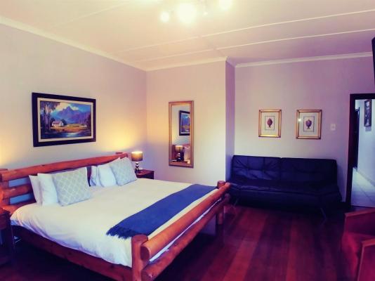 Room image 1