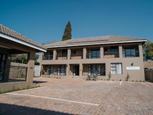 Cozy in Jozi Accommodation - Property / Building