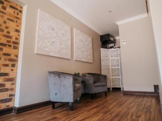 Cozy in Jozi Accommodation - Property / Building