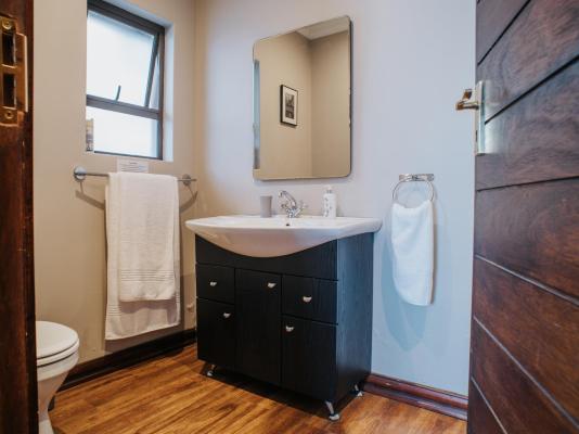Cozy in Jozi Accommodation - 265227