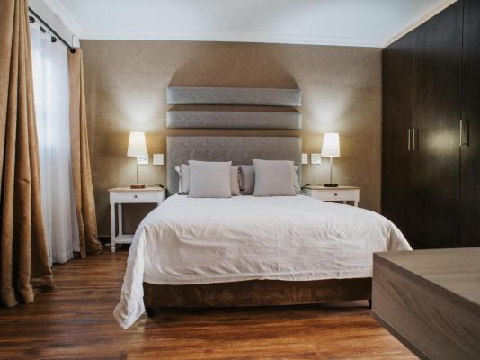 Cozy in Jozi Accommodation - 265252