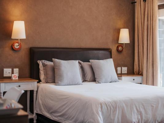 Cozy in Jozi Accommodation - 265275