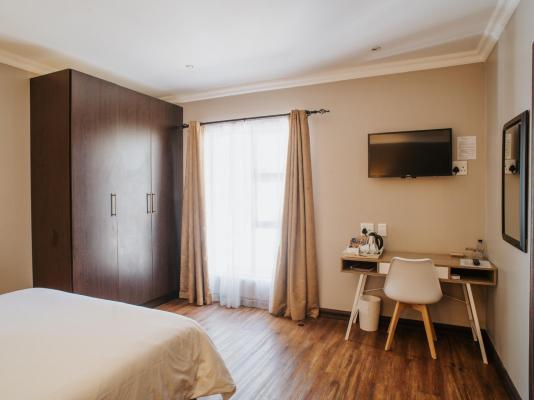 Cozy in Jozi Accommodation - 265276