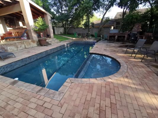 Paulshof Guesthouse and Apartments - 265295