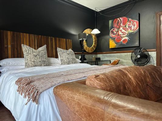 Room image 5