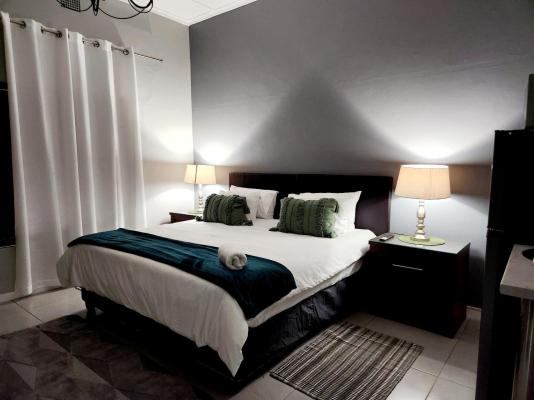 Room image 1