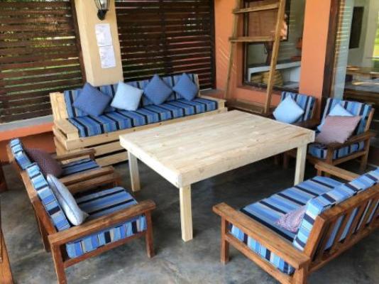 Inkosana Berg Lodge - Garden