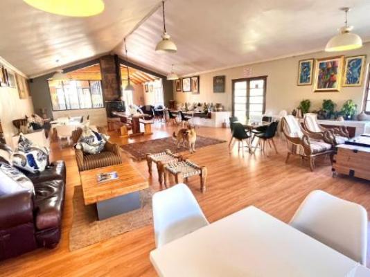 Inkosana Berg Lodge - Property / Building