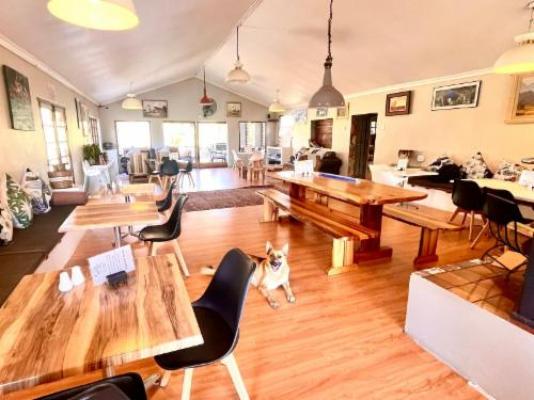 Inkosana Berg Lodge - Property / Building