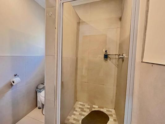 Room image 1
