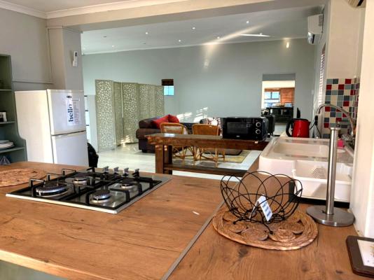 Room image 5