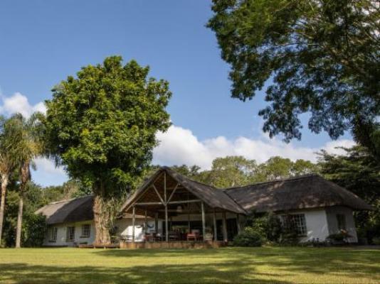 Seringa Lodge & Safaris - Patio