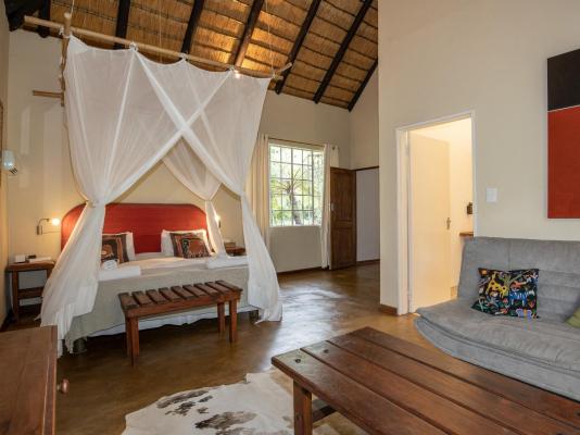 Room image 3