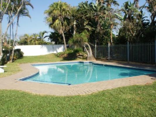 Sea View apartments #3 Umzimkulu & Mtwalume - Swimming pool