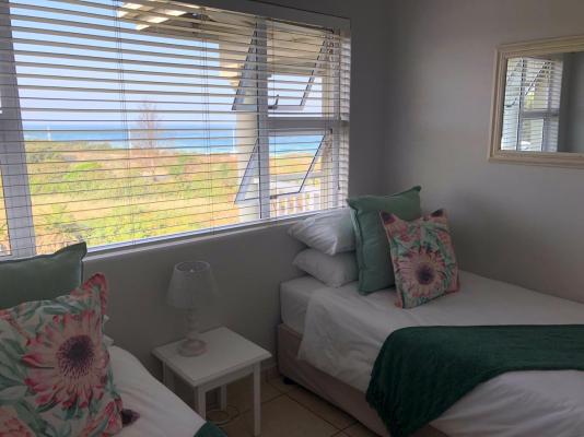 Room image 5
