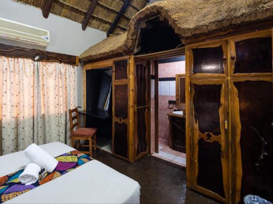 Room image 9