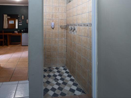 Room image 2