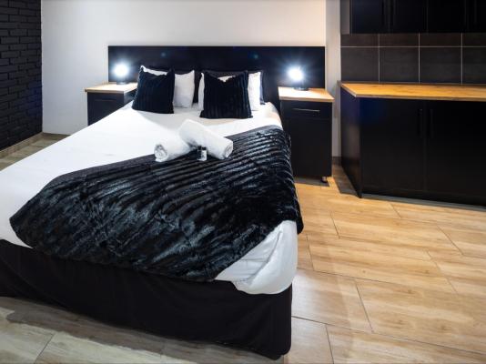 Room image 23