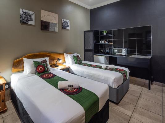 Room image 7