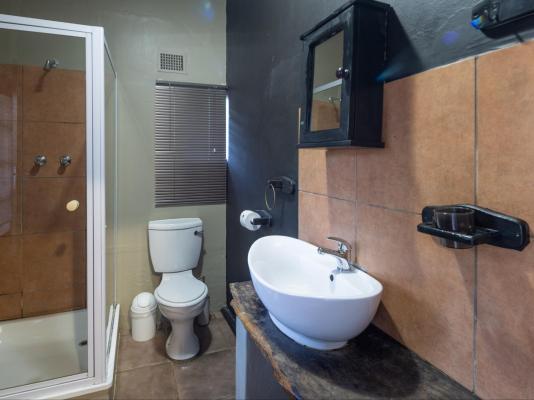 Room image 13