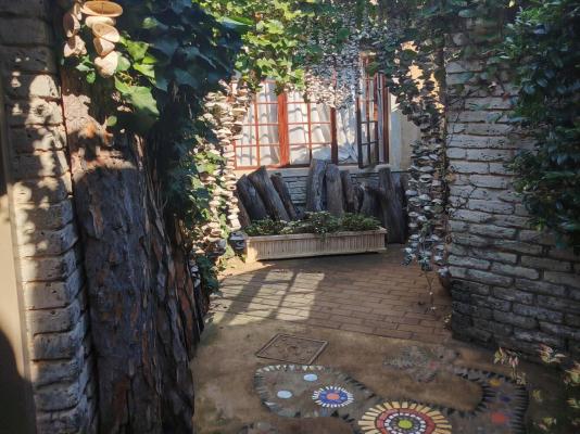 The Art Guesthouse - 266000