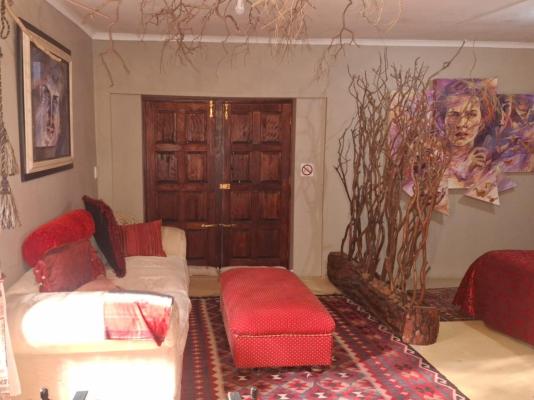 Room image 6