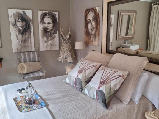 Room image 2