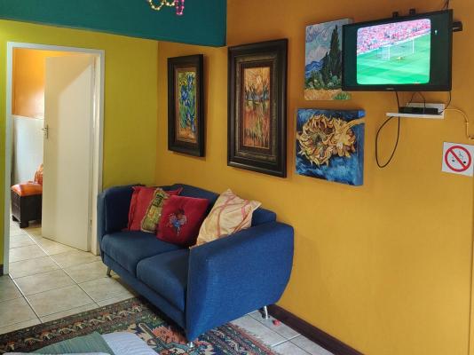 Room image 3