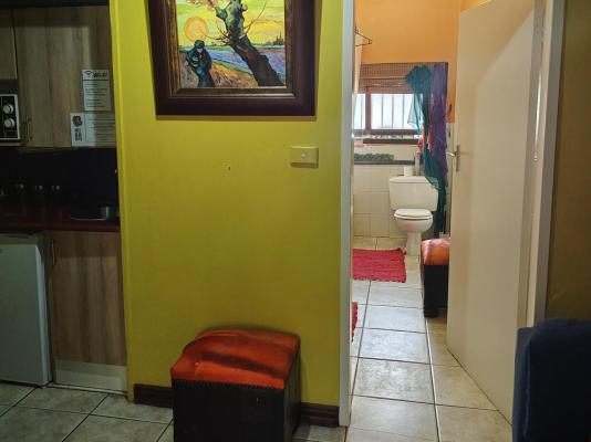 Room image 6