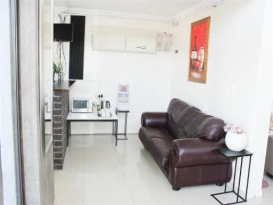 Pappas Hotel (Ga Marishane) - Property / Building