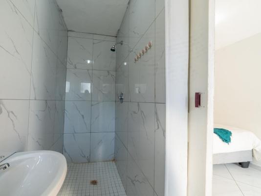Room image 6