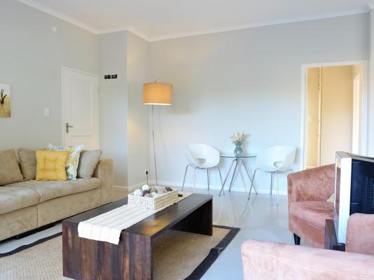 Room image 3
