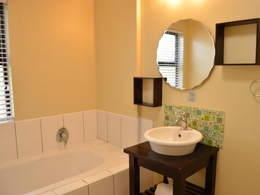 Room image 7