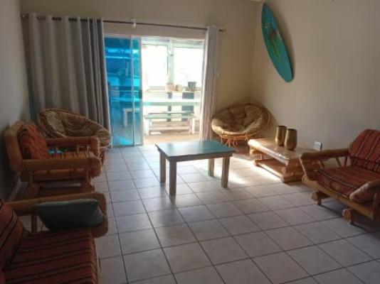 Beach House - Lounge or bar
