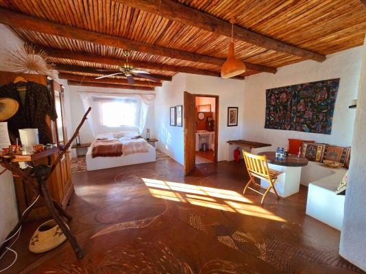 Room image 1