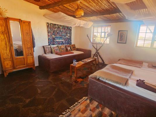 Room image 4