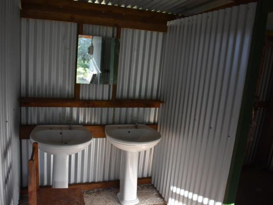 Room image 1