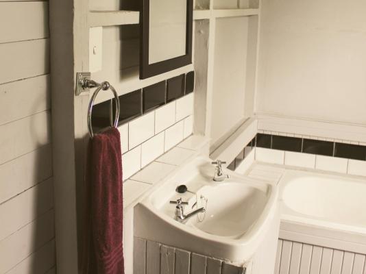 Room image 6