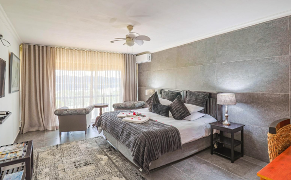 Room image 1