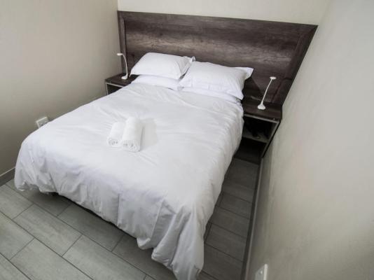 Room image 1