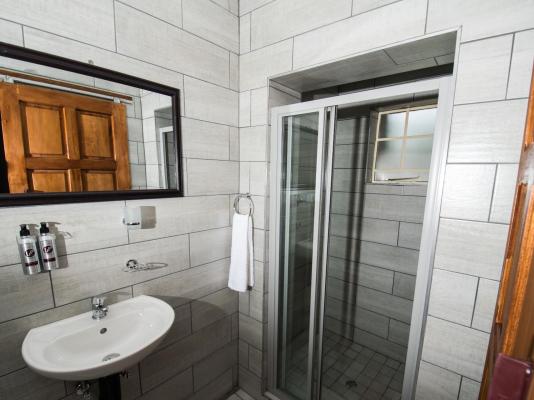 Room image 6