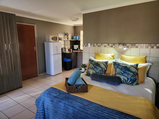 Room image 3