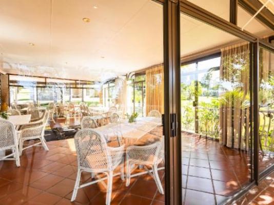 Newcastle Country Lodge - Dining area