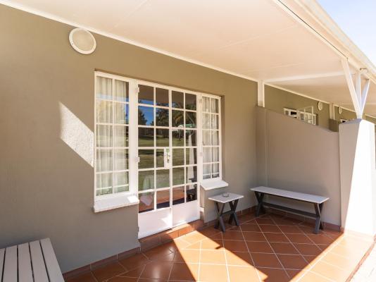 Room image 3