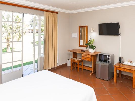 Room image 11