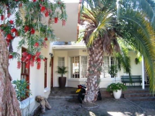 Mavilla Stellenbosch Guest House